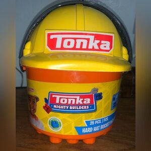New Tonka Mighty Builders Yellow Hard Hat Bucket Play Set – Construction – 25 pc